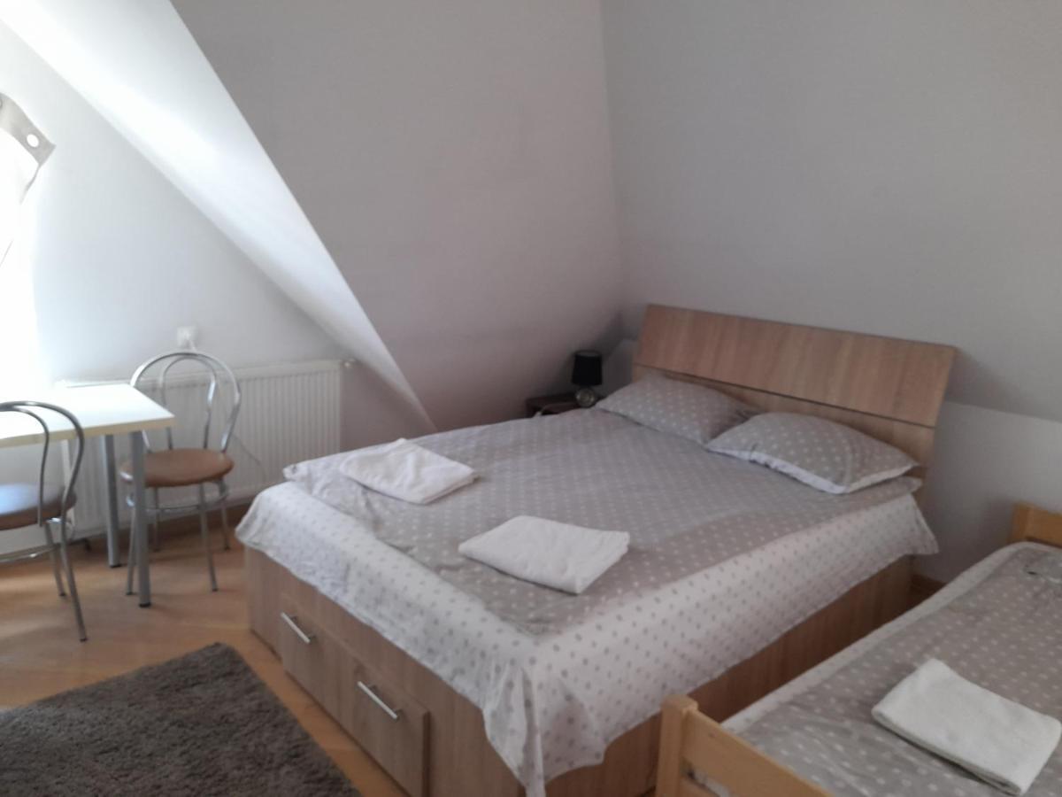Lara Guest House Sfântu-Gheorghe Eksteriør bilde